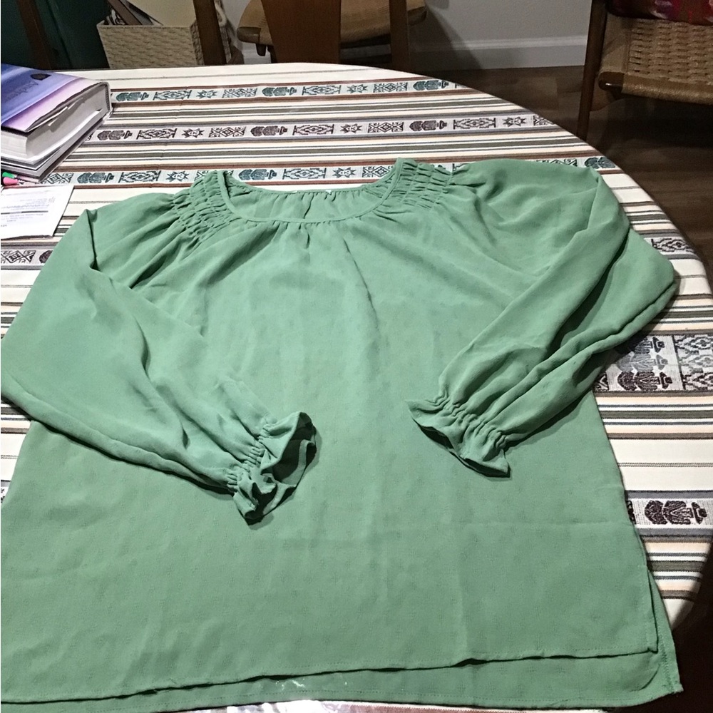 Jessica Simpson Elegant Green Top